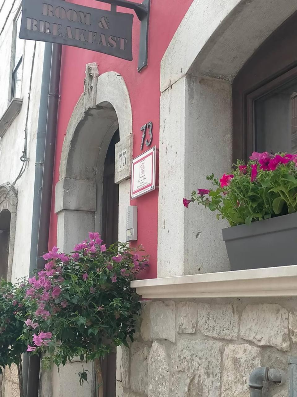 Room And Breakfast Luciana Sant'Elia A Pianisi Exterior foto